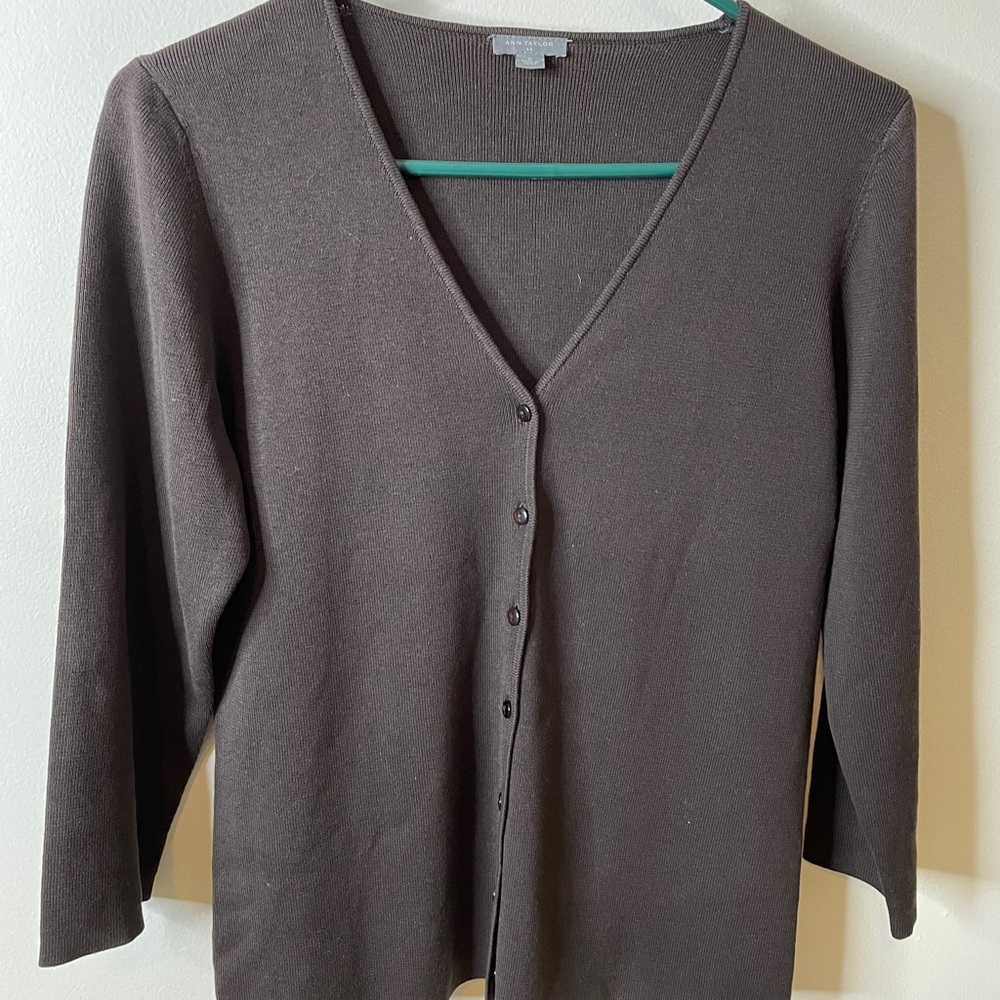 Ann Taylor brown button front cardigan.